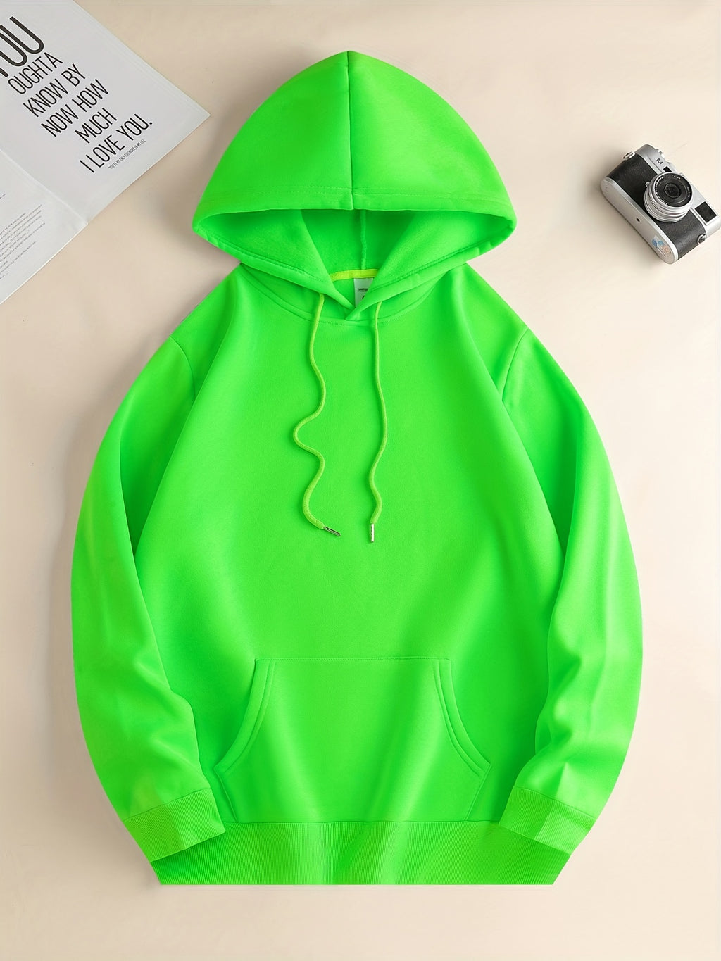 Men’s Cartoon Bear Graphic Hoodie – Casual Pullover with Kangaroo Pocket